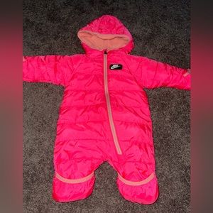 Nike snow suit 3months